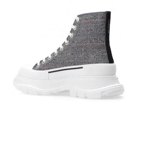 🛍️ High-Top Gray and White Platform Sneakers - Picture 3 of 8